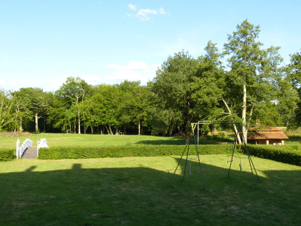 Chateau De Souesmes Exterior foto